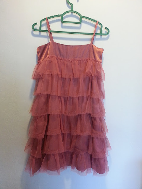 gaptieredtulledress.jpg